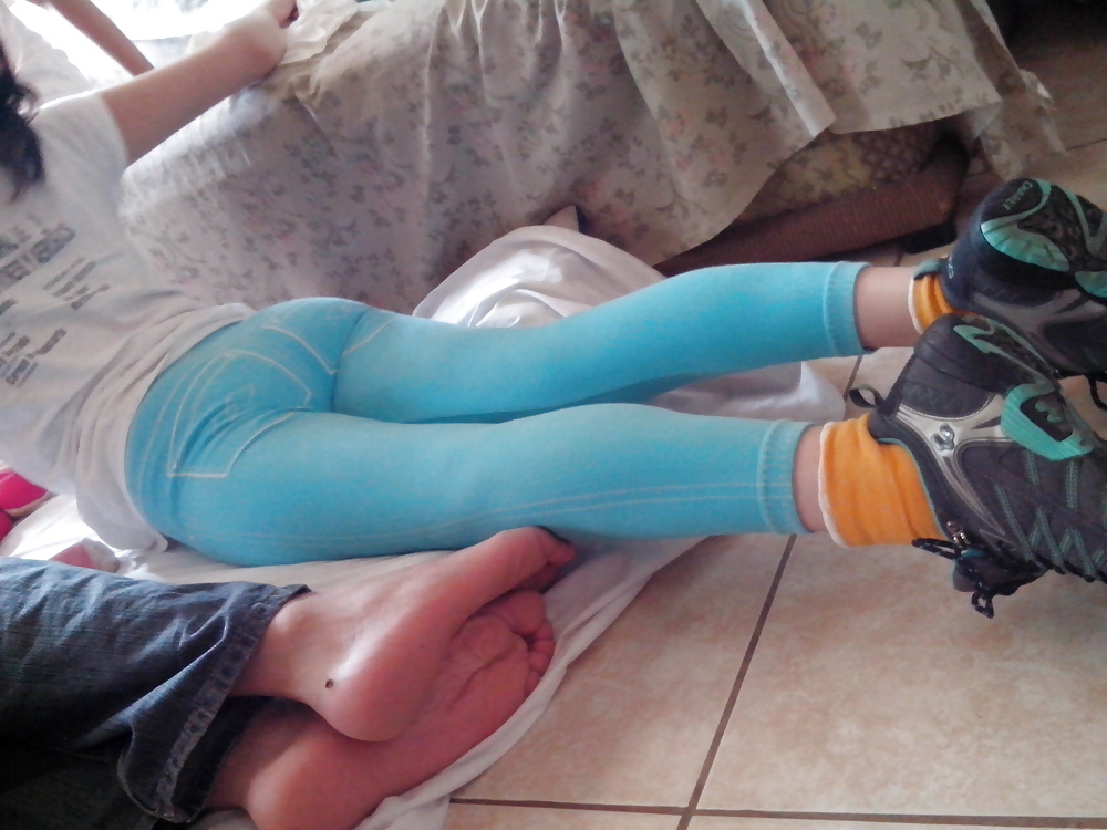 my sist in law in blue tights adult photos