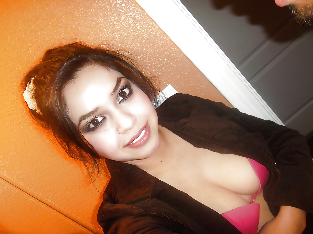 arab love adult photos