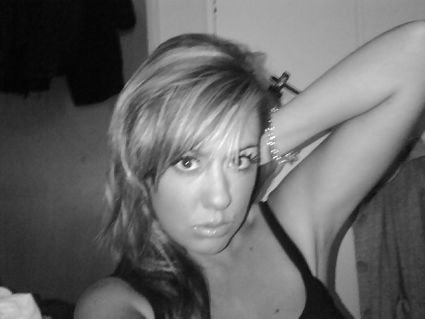 SmutDates Username 'LauraUK' adult photos