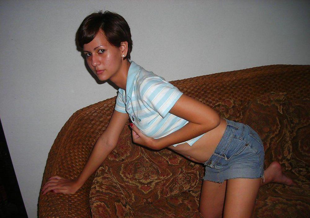 Hottie with short hair and amazing pussy adult photos