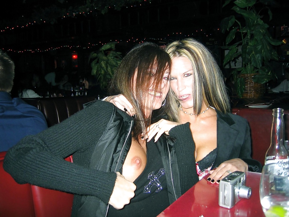 (Dirtycook) Flashing 17 adult photos