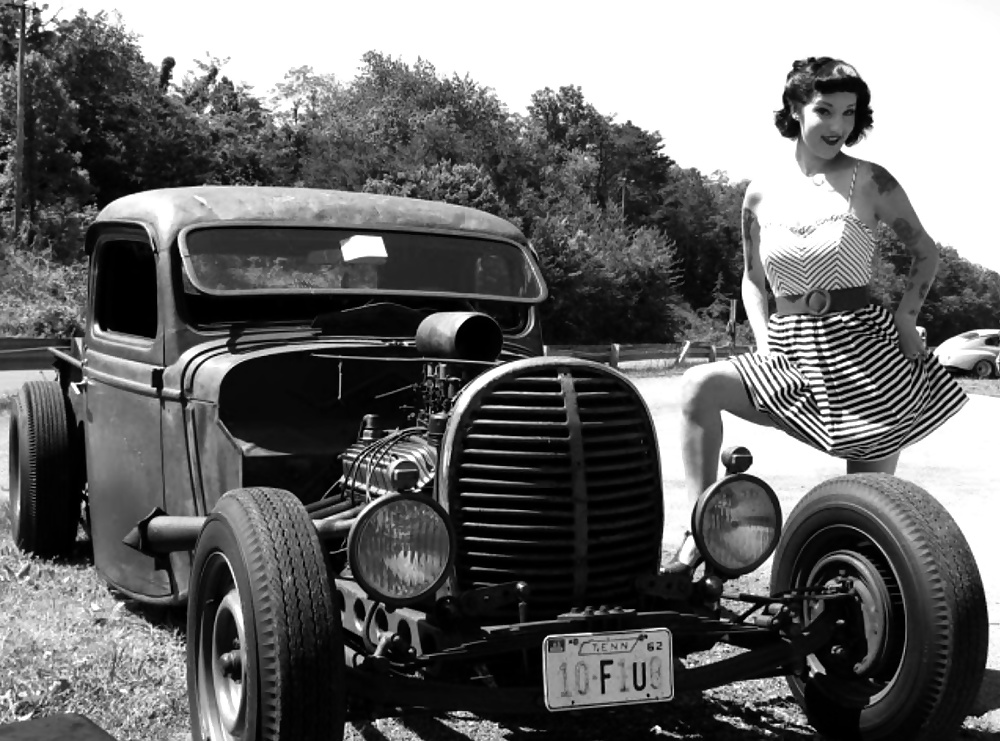 Vintage lady's & Cars-num-002 adult photos