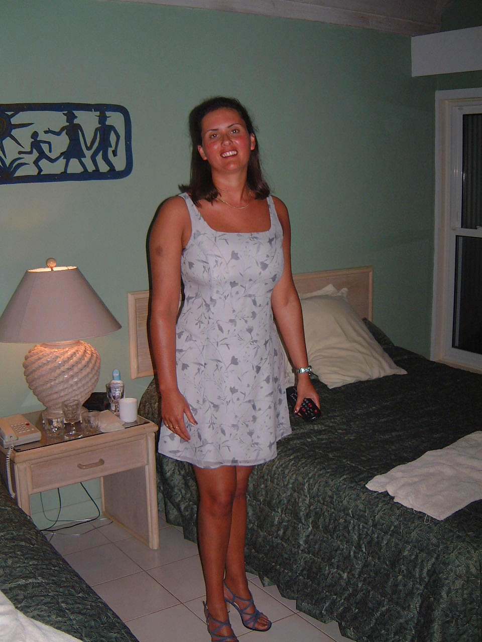 BEAUTIFUL & HORNY HOUSEWIVES - JANE adult photos