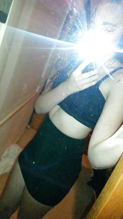 mel alone adult photos