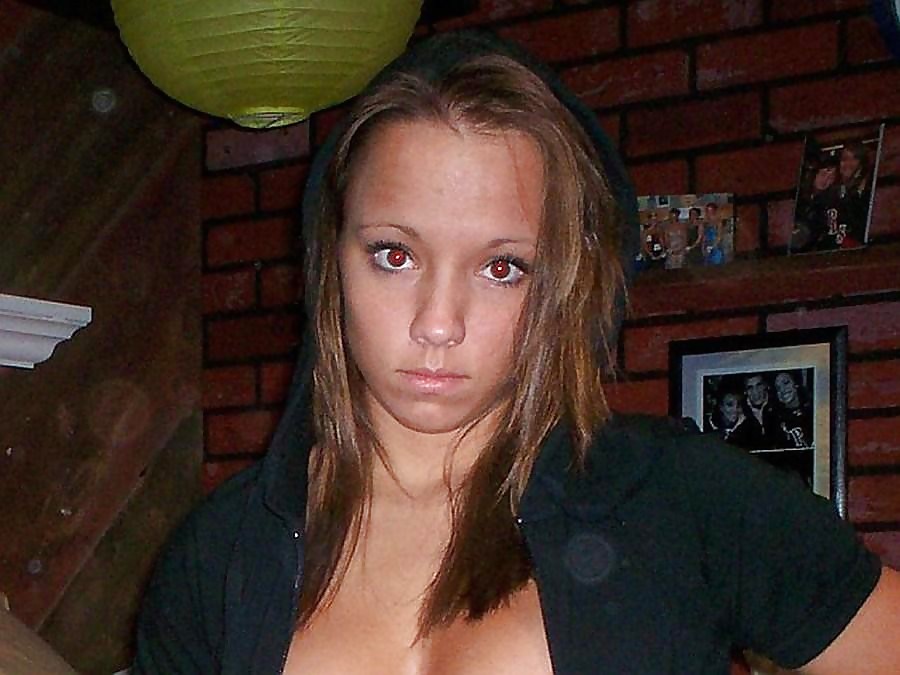 SmutDates Username 'LuvAnnabelle' adult photos