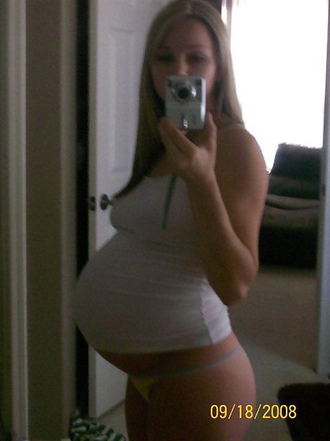 Pregnant Hotties adult photos