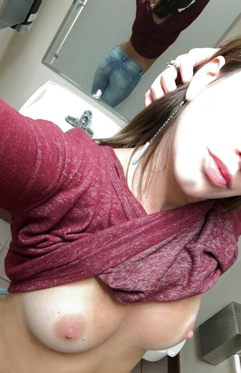 Amatours 143 adult photos