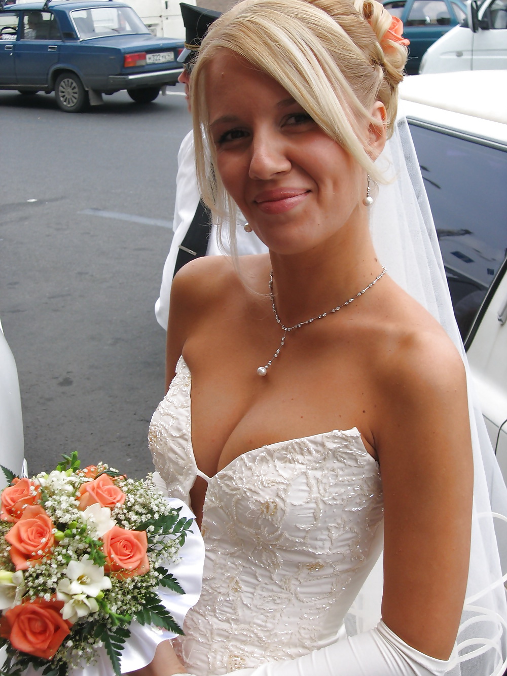 DRITY BRIDES AND GUESTS 2 (LORDLONE) adult photos