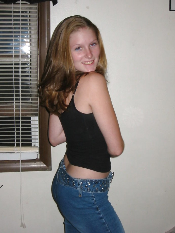 Exposed Wife--Got them before hubby deleted them adult photos