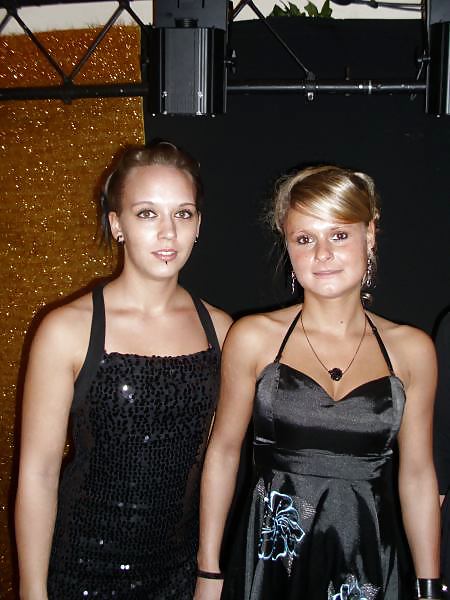 Welche ist geiler (Which one is hotter) 2 ? adult photos