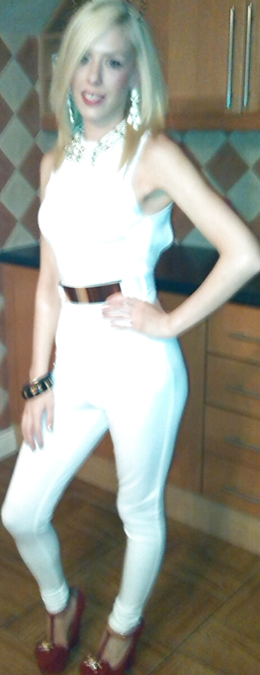 Irish Slut adult photos