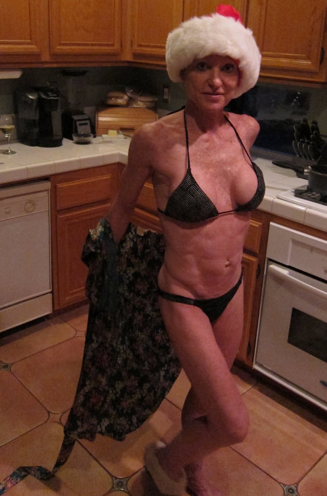 17. California mature skinny wife poses for web - 217 Photos 