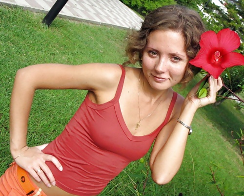 braless adult photos