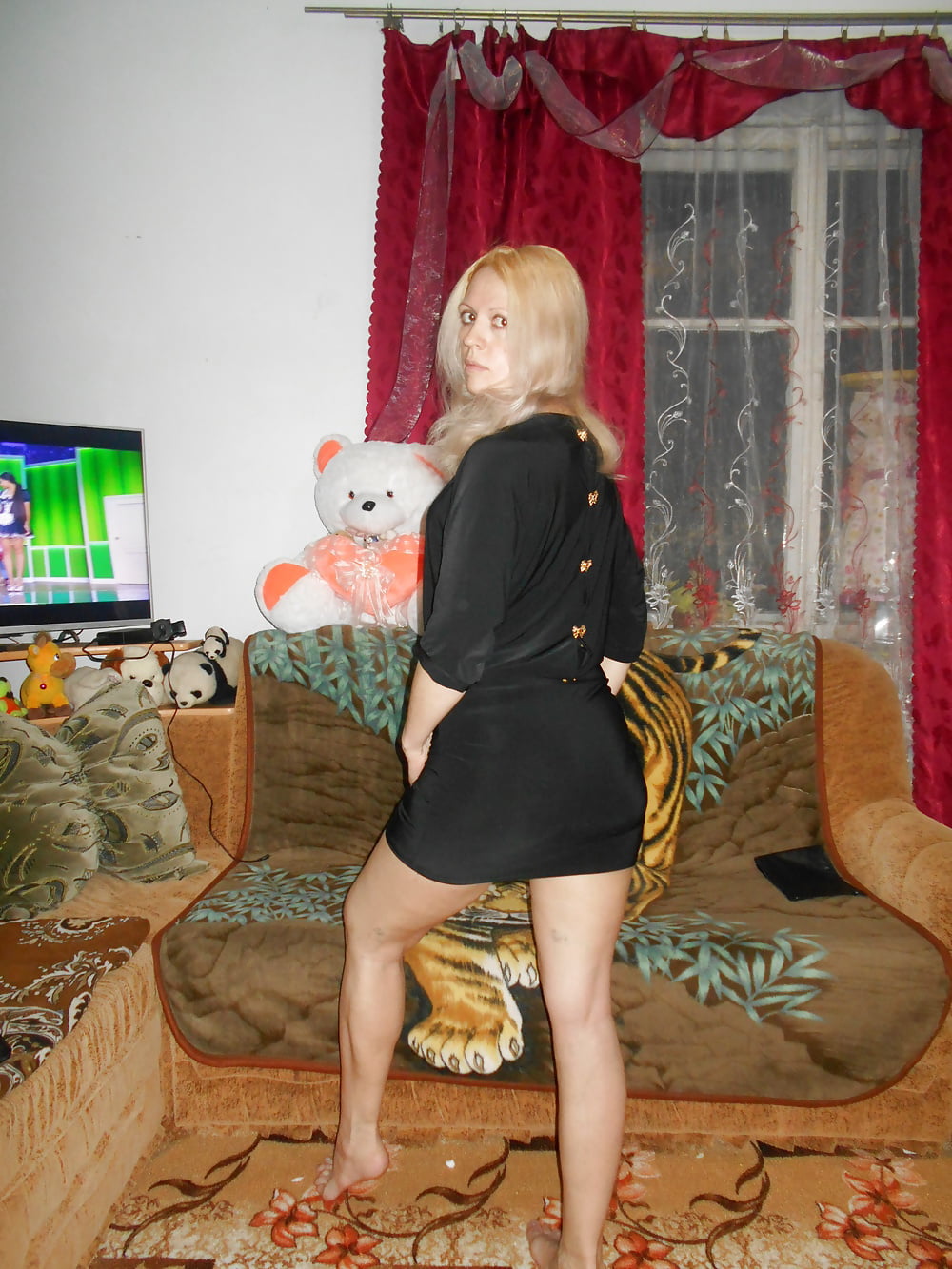 Slim  Russian Woman (lopatina natulya) adult photos