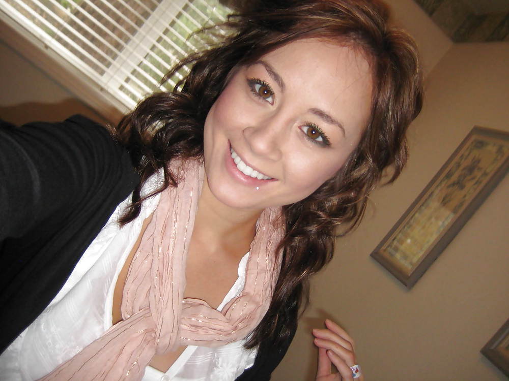 Cutie with nice skin adult photos