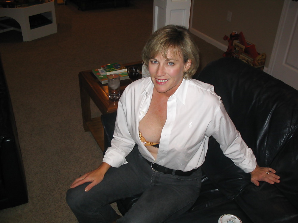 Milf 748 adult photos