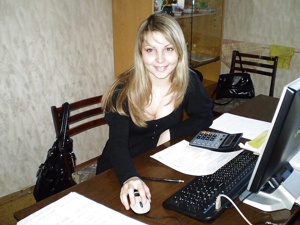 Russian Teen From SmutDates adult photos