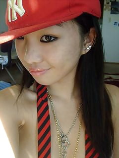 Chinese Teen Sluts Selfie adult photos