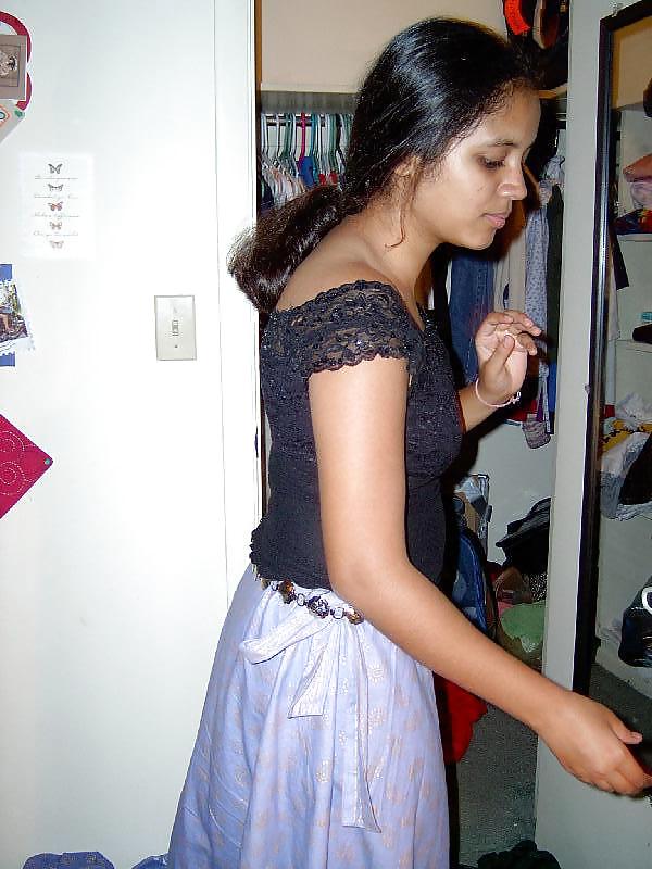 INDIAN GIRLS ARE SO SEXY V adult photos
