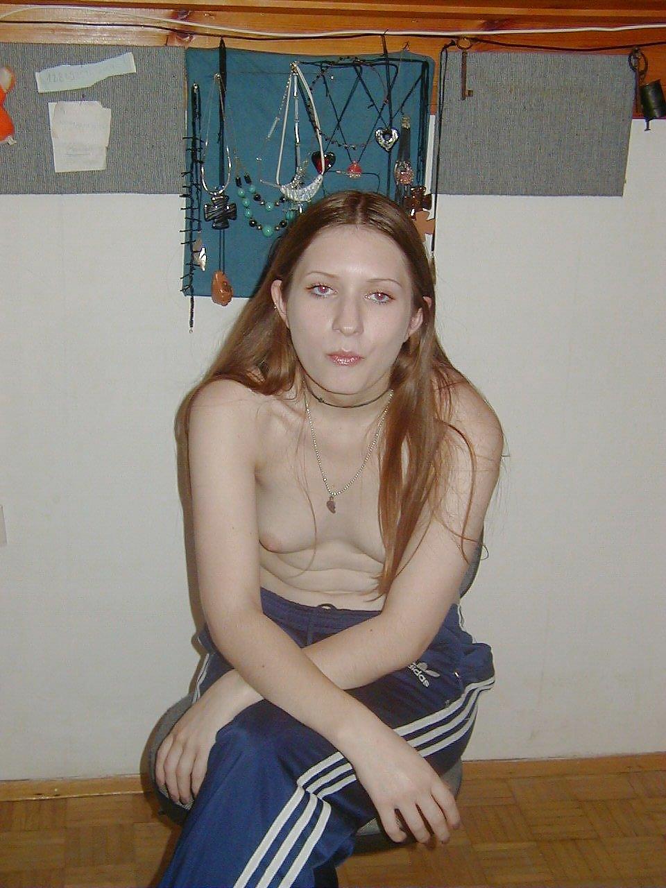 HAIRY REDHEAD adult photos