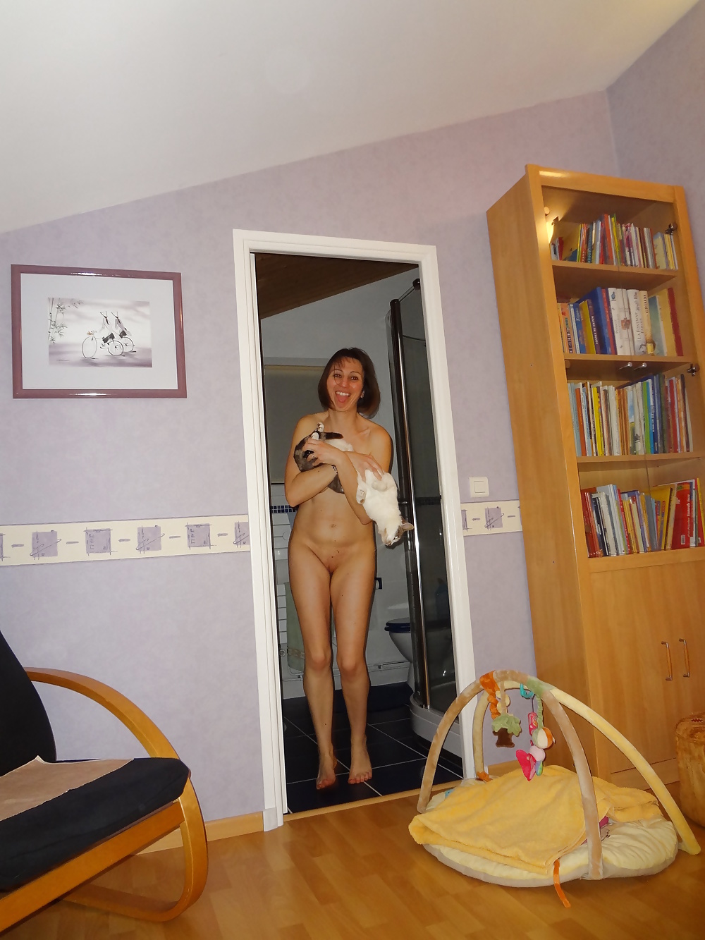 Silly Bamboo wants to be reposted adult photos