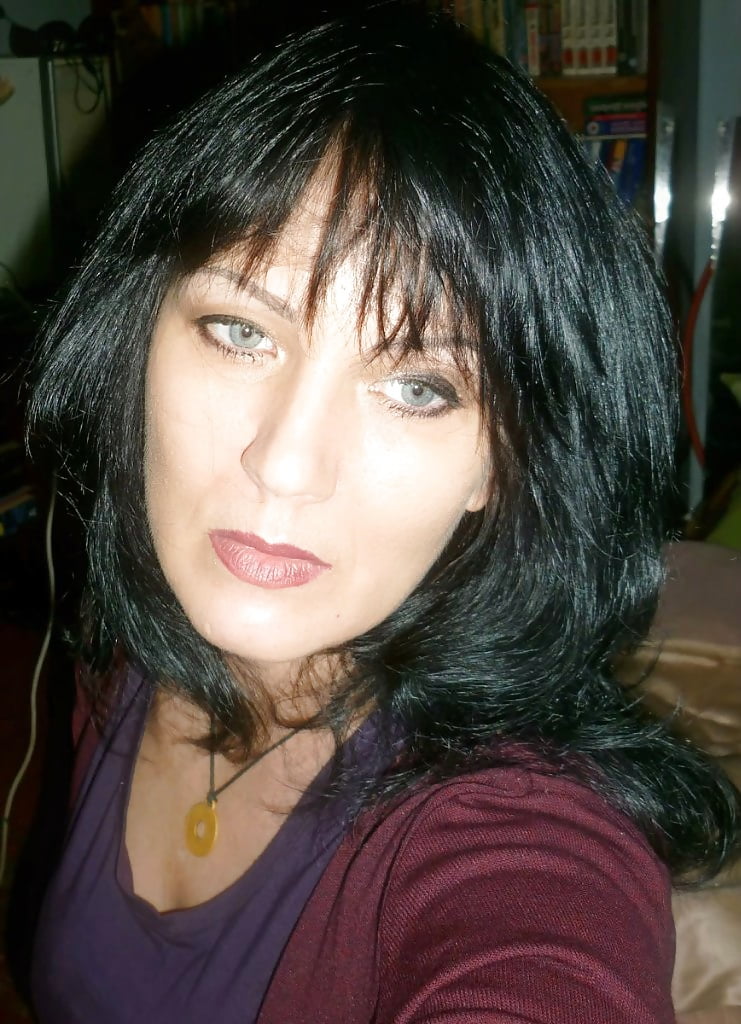 A luscivious russian mature Yulia. adult photos