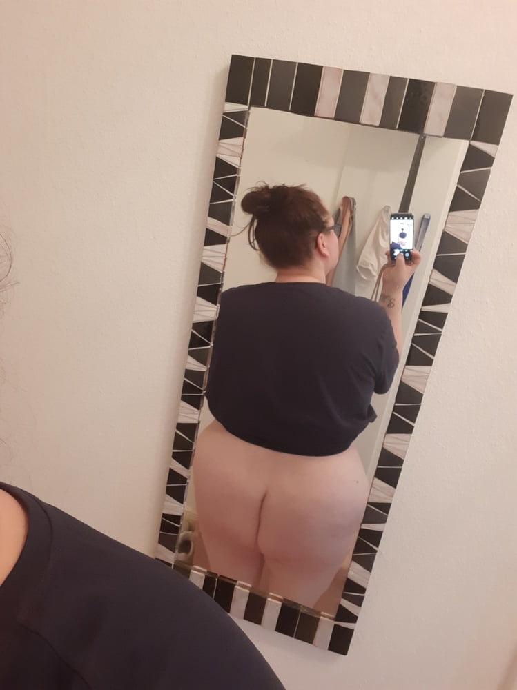 My big fat butt - 7 Photos 