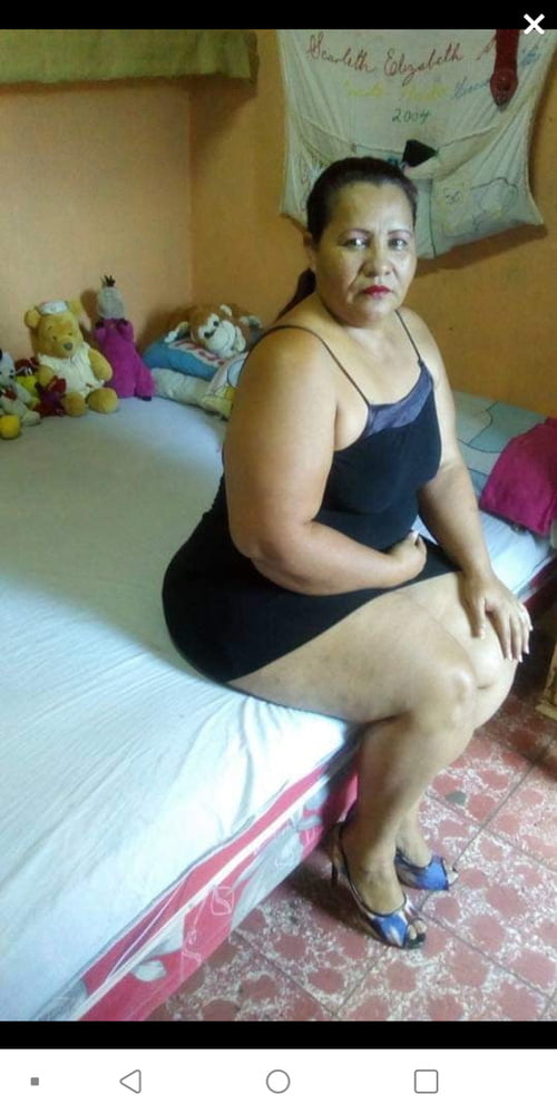 Latina Milfs - 60 Photos 