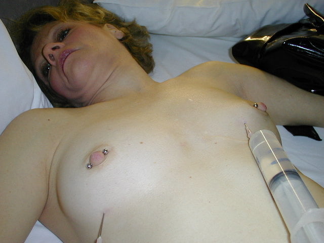 Needles in tits, saline inflated - 38 Pics xHamster