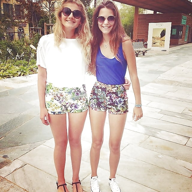 Lea jeune pute de 18 ans adult photos