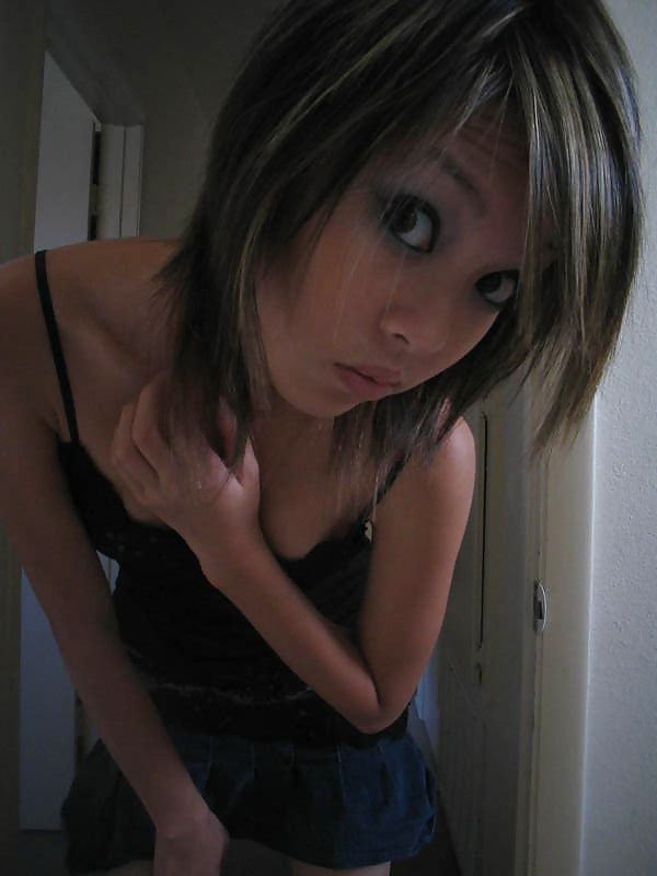 sweet cute teen (non porn) adult photos