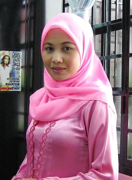 Hijab Asian Indo Girls III adult photos