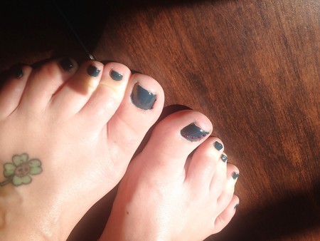 Love the wife's toe's
