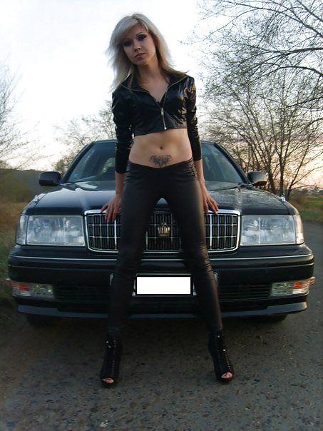 Girls in Sexy Leggins !!! adult photos