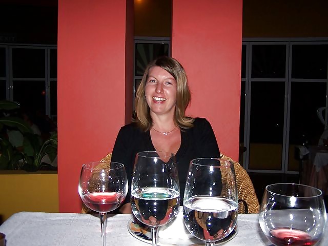 UK mum Nottingham 2 adult photos