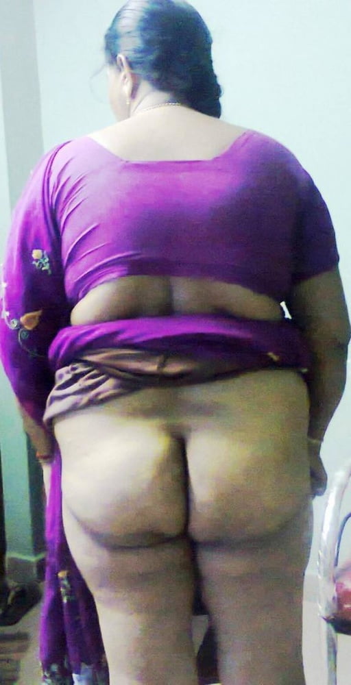 Hot Xxx Telugu Aunty Showing Boobs On Cam