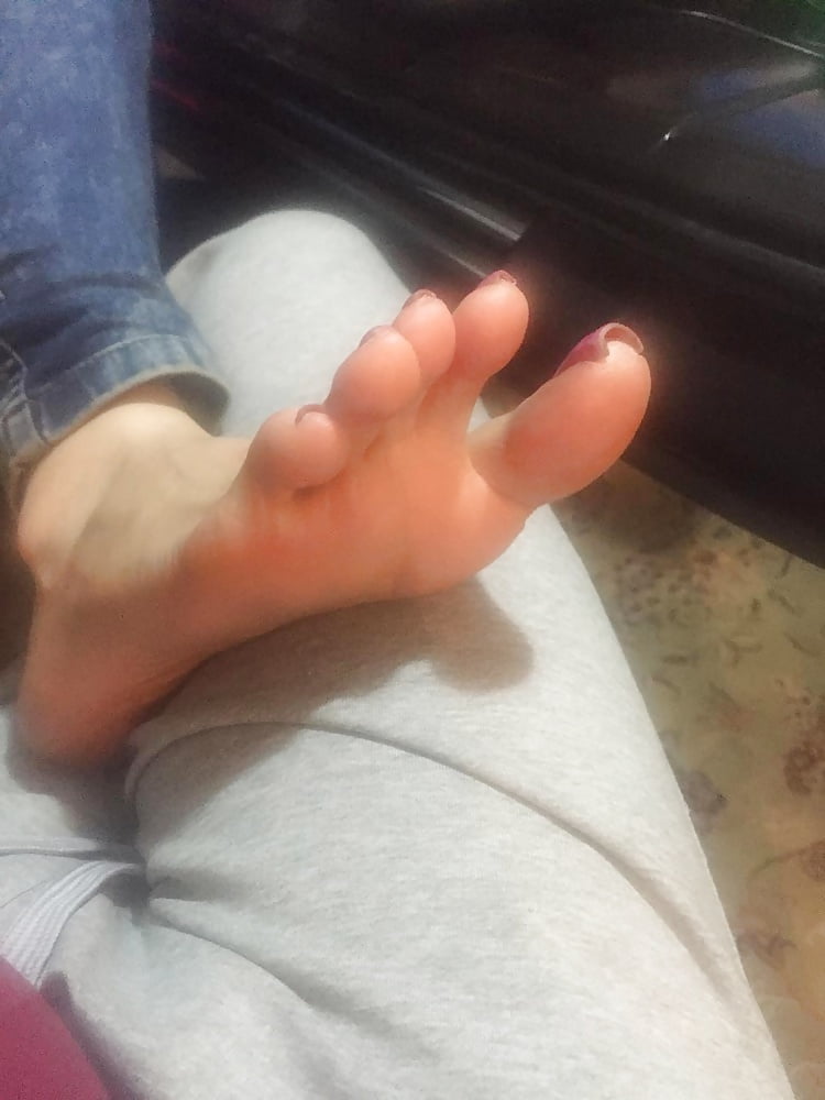 my wife feet and toes adult photos