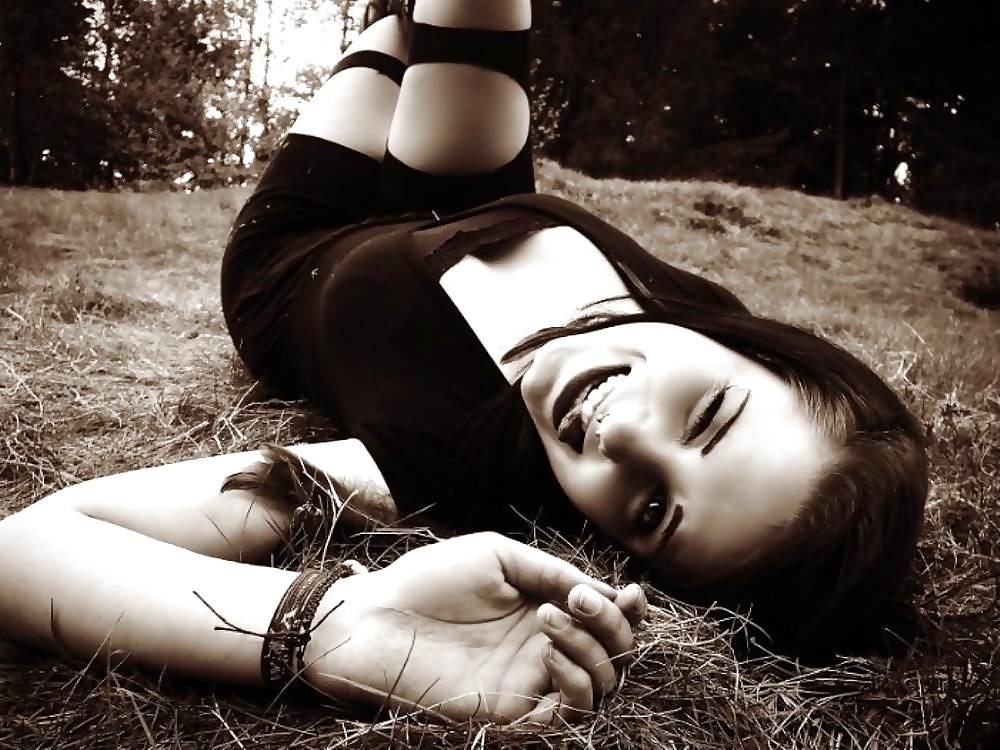 Klein Lea von Facebook, schon 2 mal getroffen und gefickt! adult photos