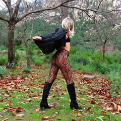 Erotic Sex Pics of a shy crossdresser thumbnail