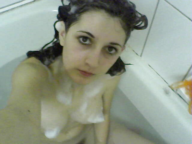 Another romanian girl in bathroom adult photos