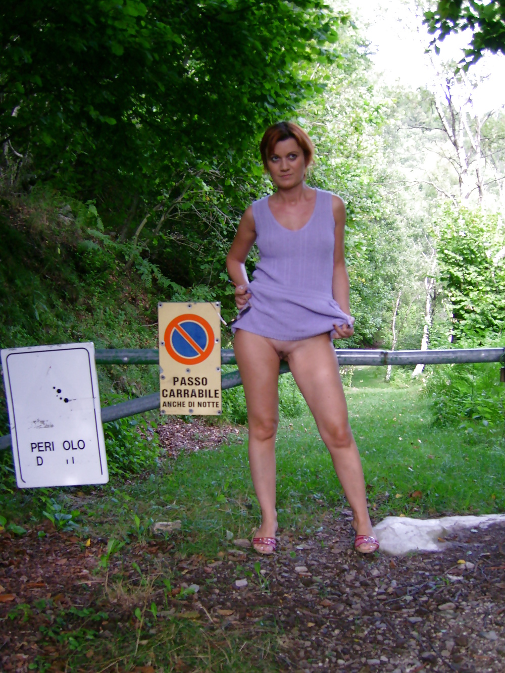 Nel bosco adult photos