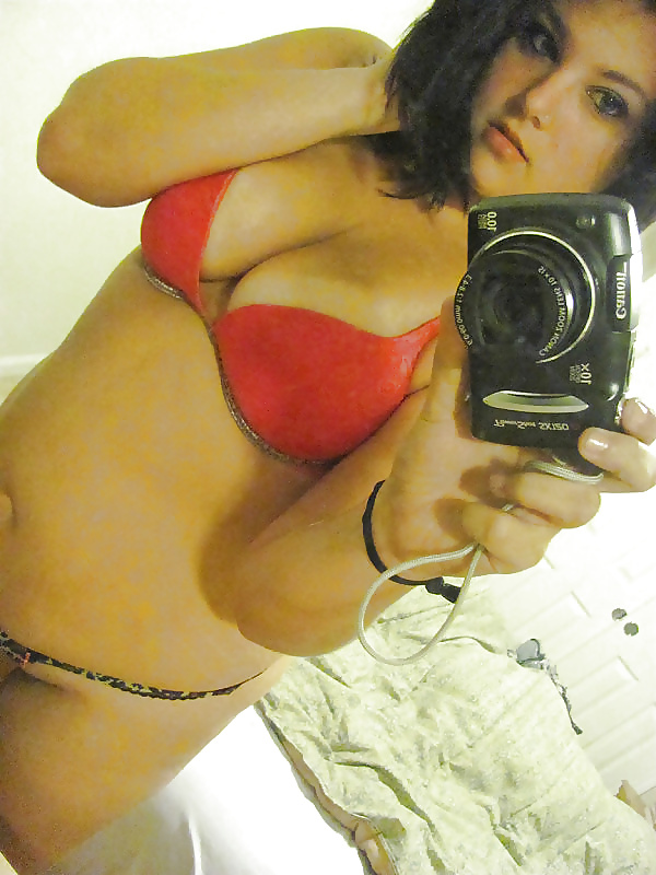 Gorgeous Chubby Babe adult photos