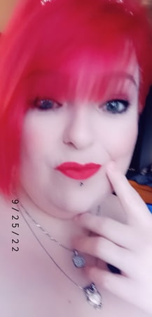 raven plays dress up         