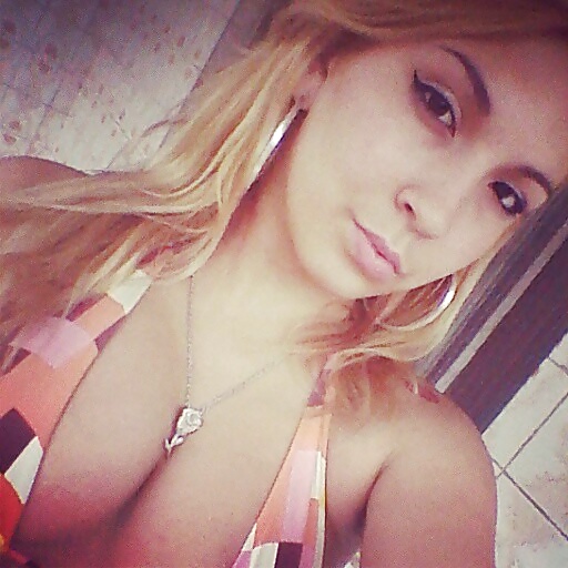 LUANA RAMALHO CAIU NA NET adult photos