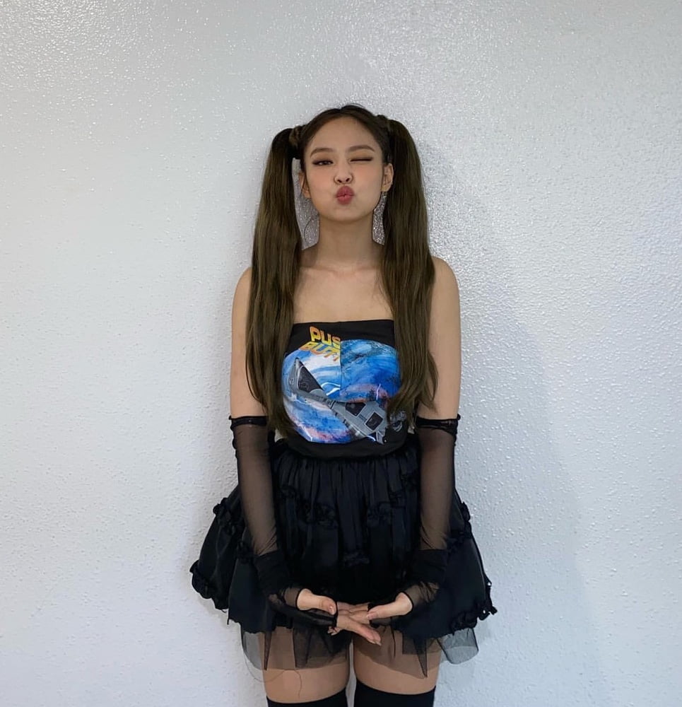 See And Save As Blackpink Jennie Kim Cummables Porn Pict 