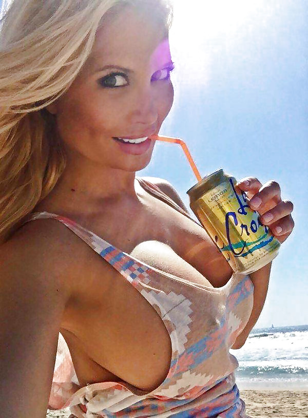 Girls and Diverses 22 adult photos