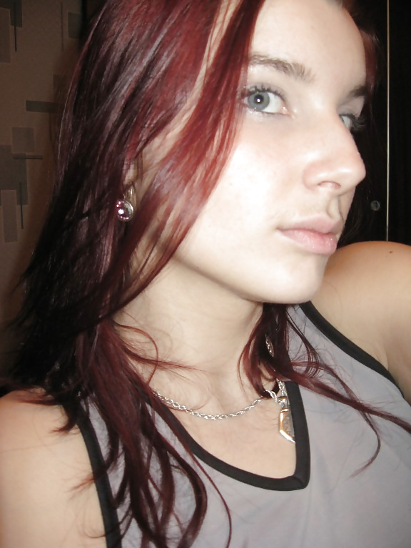 Amateur Redhead Teen. adult photos