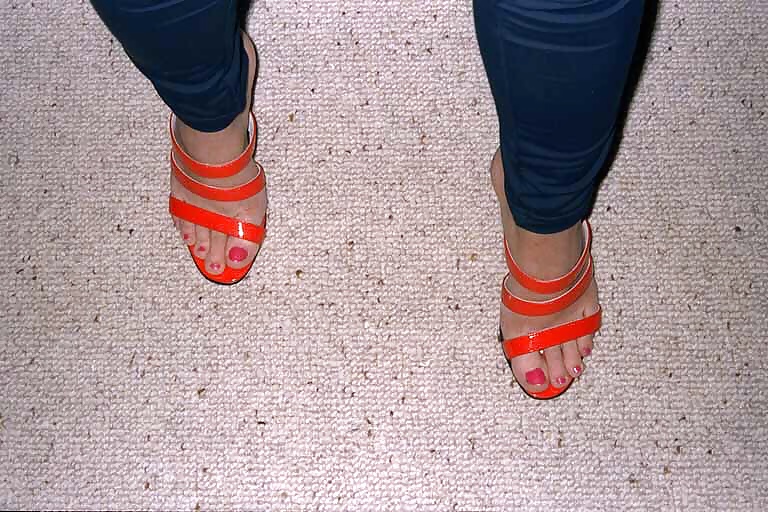 Nice Feet and High Heels and Toes Vol.1 adult photos