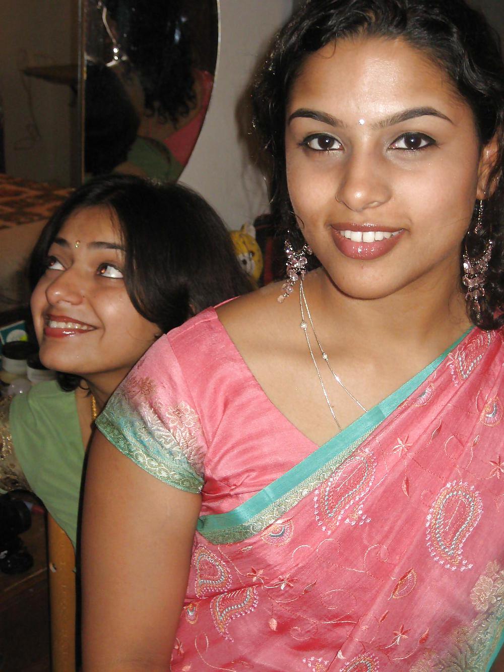 HOT INDIAN TEENS III adult photos