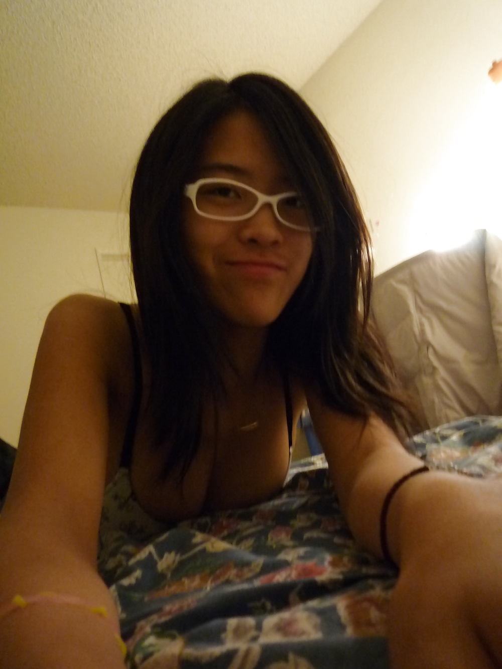 Sexy asian teen with glasses adult photos